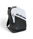 https://i.ibb.co/0RCx0049/mochila-bullpadel-bpm25001-hack-blanco.jpg