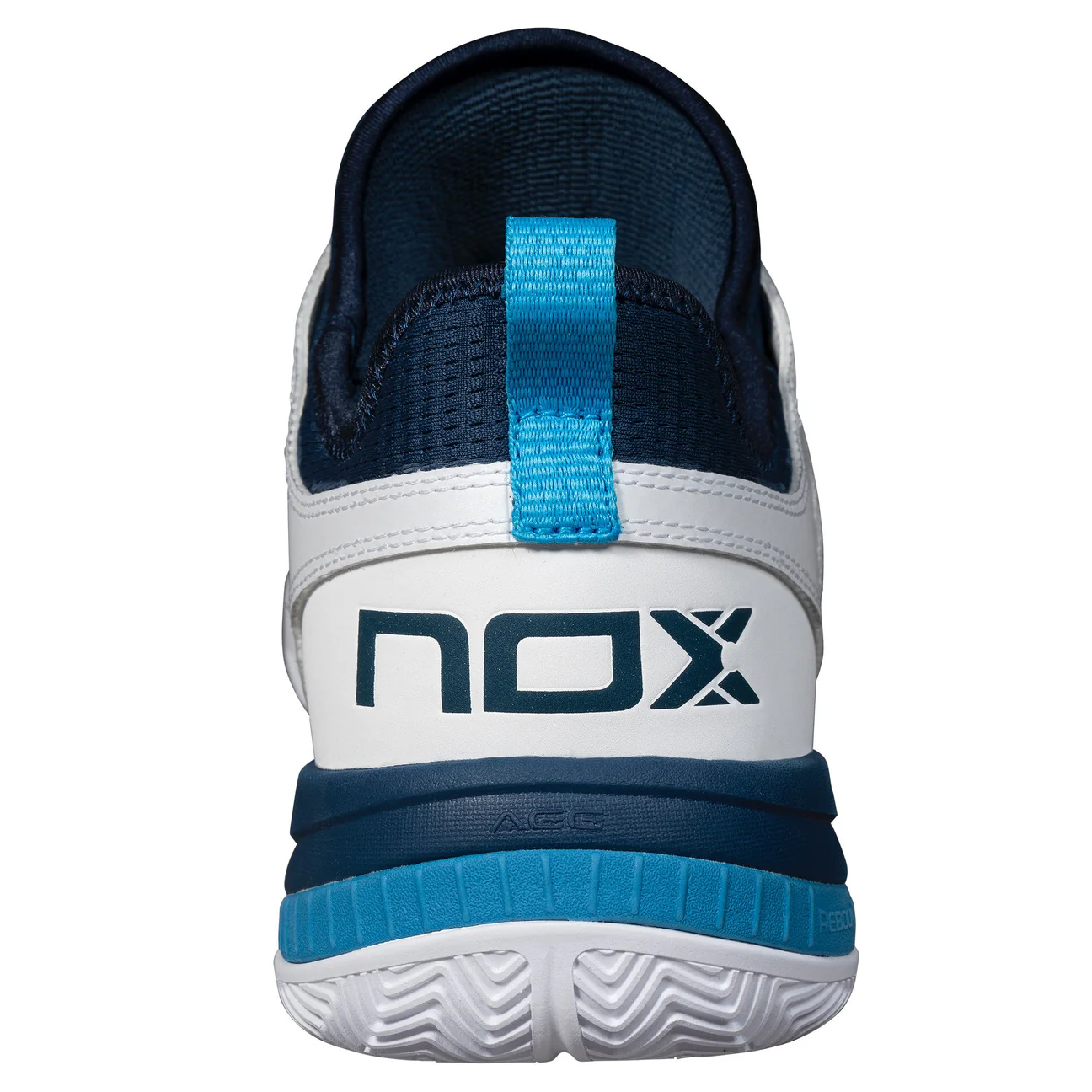 https://i.ibb.co/ycYDGVsS/zapatillas-de-padel-nox-nerbo-blancoazul-sueco-caluxnerwhsb39-8436603198769-389668-jpg.webp
