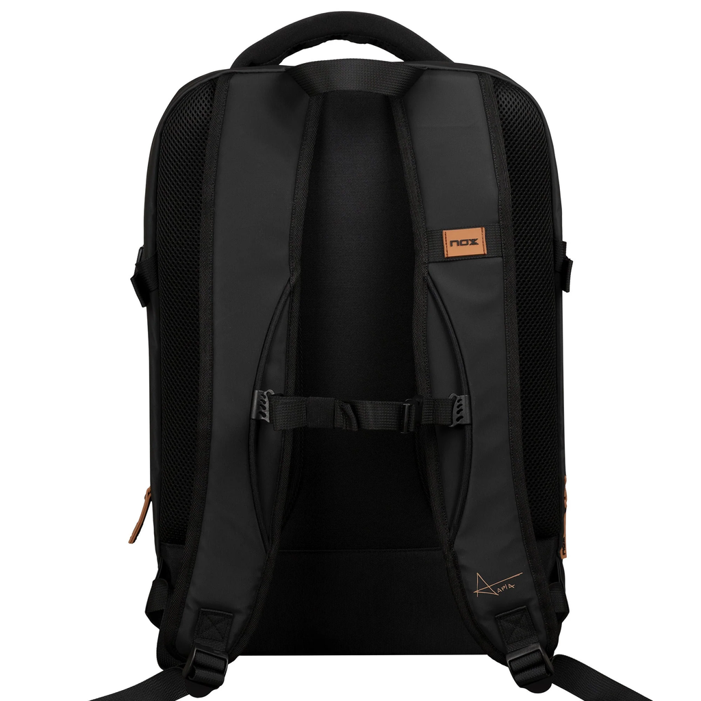mochila-luxury-open-series-negromarron-mocopenblbr-8436603198059-920037.jpg.webp