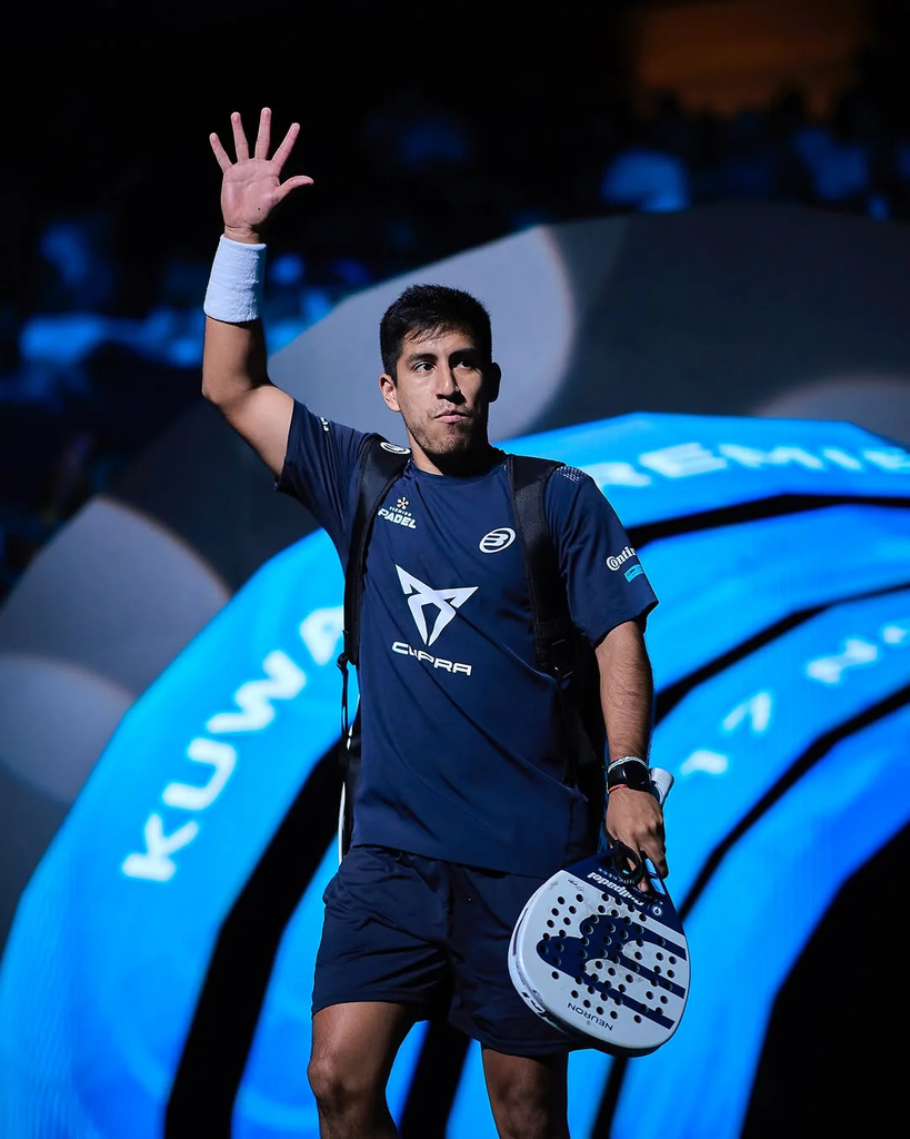 Fede-Chingotto-Neuron-Bullpadel.jpg.webp
