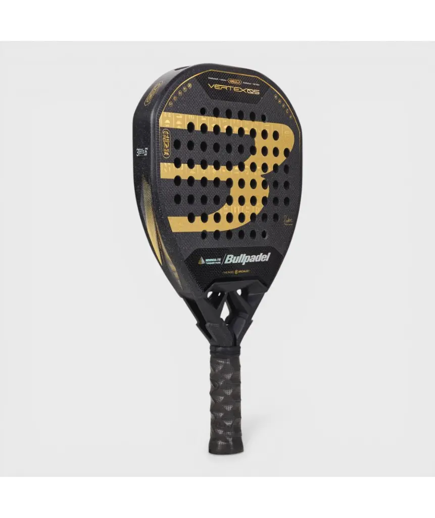 pala-bullpadel-vertex-05-geo-newgiza (3).webp