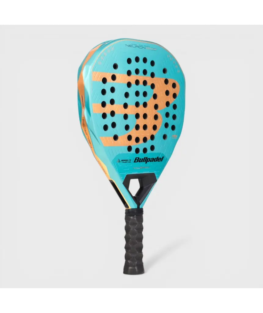 pala-bullpadel-neuron-02-edge-newgiza (3).webp