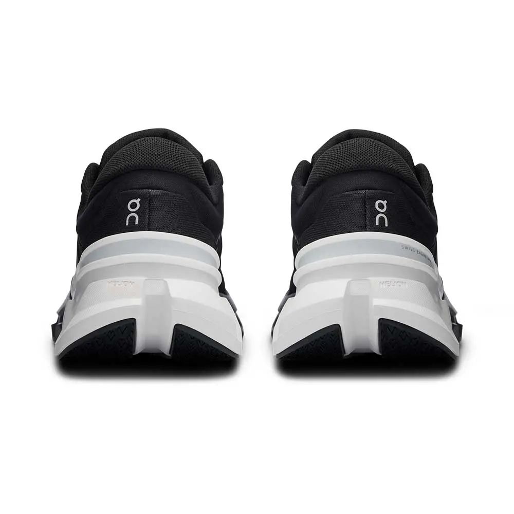 Medium-PNG-3ME30010299-cloudflyer_5-fw24-black_white-m-g5.webp